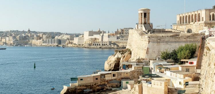 La nouvelle capitale de Malte au bord de la mer